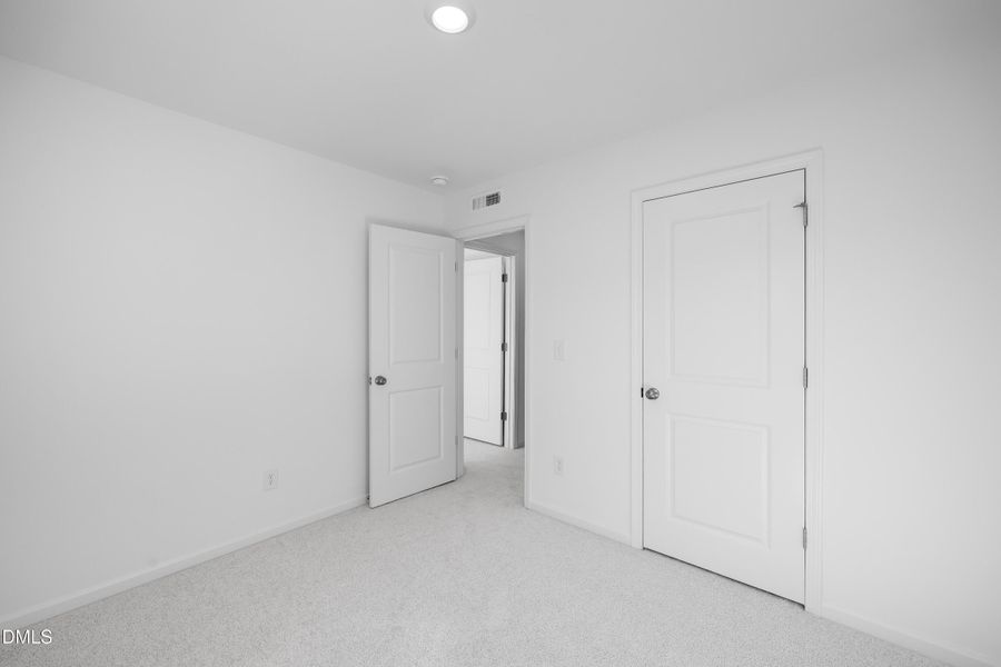 SUN_Stoneriver_Pic_Bradley_Bed2_4of4 SUN_Stoneriver_Pic_Bradley_Bed2_4of4