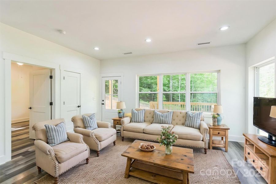 Furnished interior view inside a new home in , Lake Lure (Image 6).