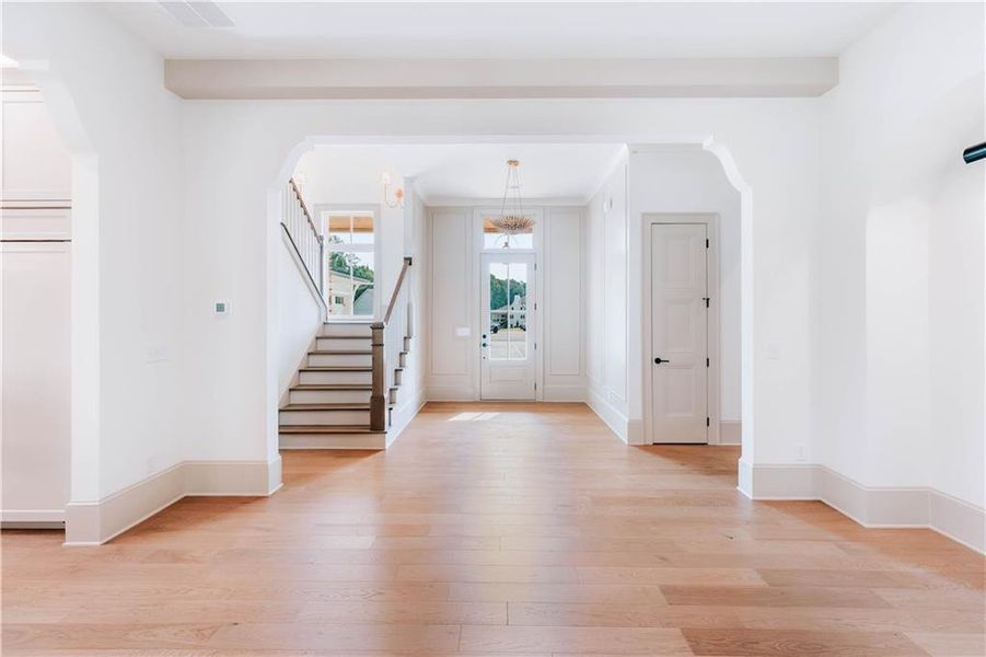 Spacious, unfurnished interior of a new home in , Jefferson (Image 45).