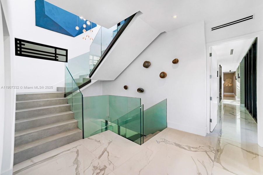 Spacious, unfurnished interior of a new home in , Miami Beach (Image 23). Spacious, unfurnished interior of a new home in , Miami Beach (Image 23).