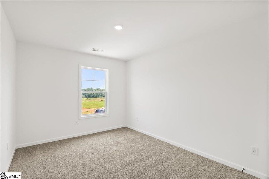 Spacious, unfurnished interior of a new home in Lynbrook, Boiling Springs (Image 37). Spacious, unfurnished interior of a new home in Lynbrook, Boiling Springs (Image 37).