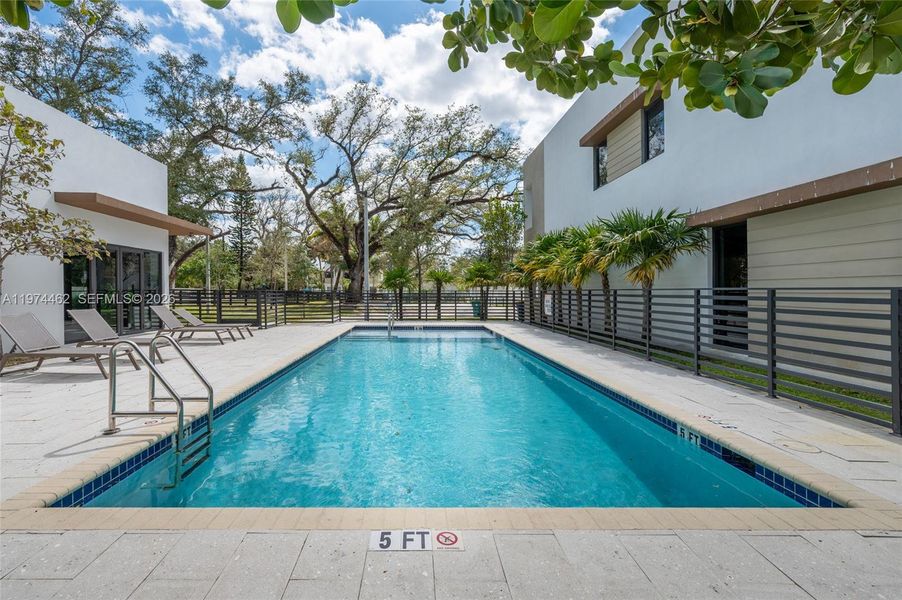 Exterior details and patio area of a home in , Dania Beach (Image 23).