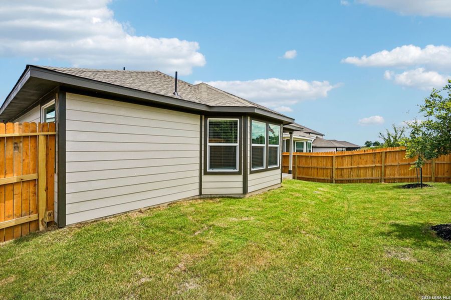 Exterior details and patio area of a home in Stetson Ridge, Marion (Image 27).