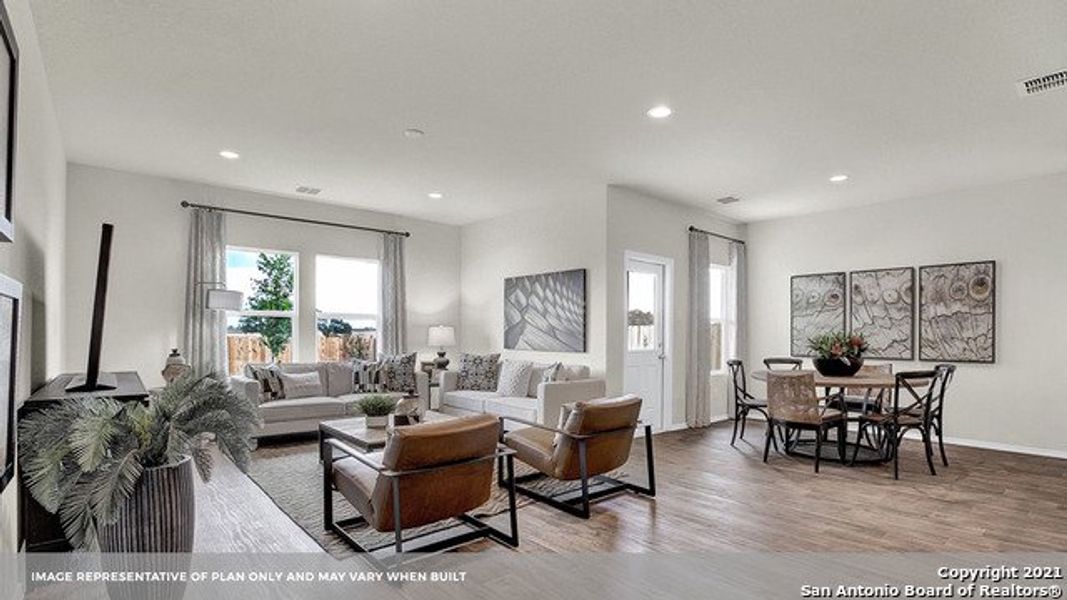 Furnished interior view inside a new home in Arroyo Ranch, Seguin (Image 21). Furnished interior view inside a new home in Arroyo Ranch, Seguin (Image 21).