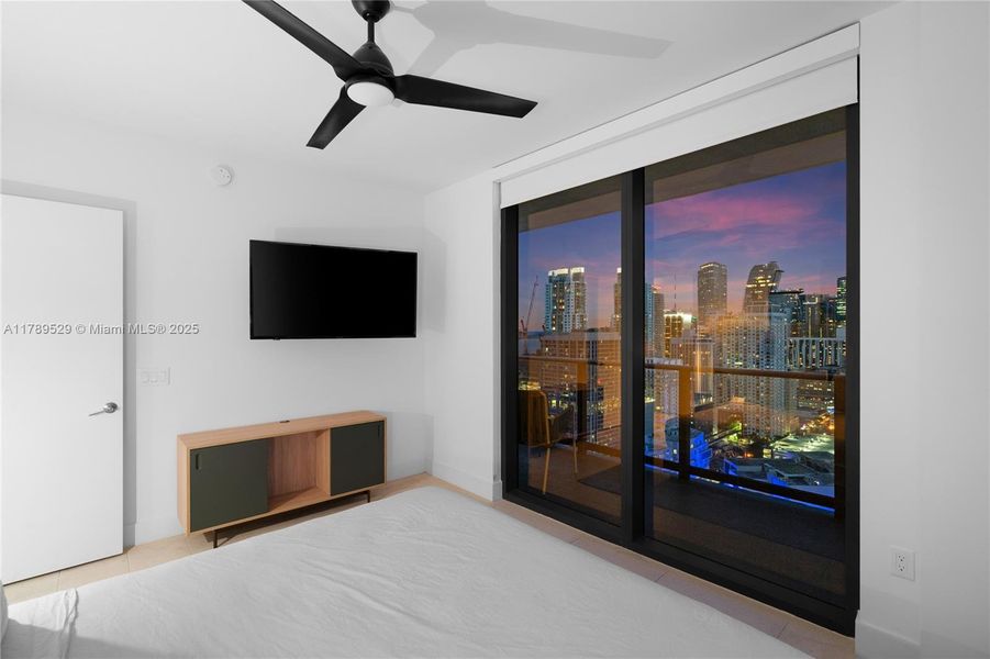 Furnished interior view inside a new home in Natiivo Miami, Miami (Image 26). Furnished interior view inside a new home in Natiivo Miami, Miami (Image 26).