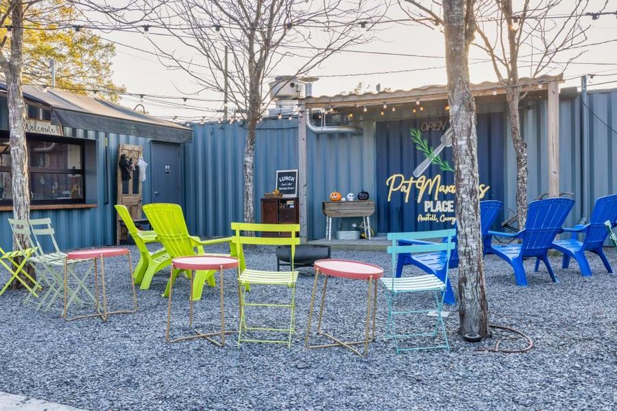 Community amenities in Medlock Park, Austell (Image 5).