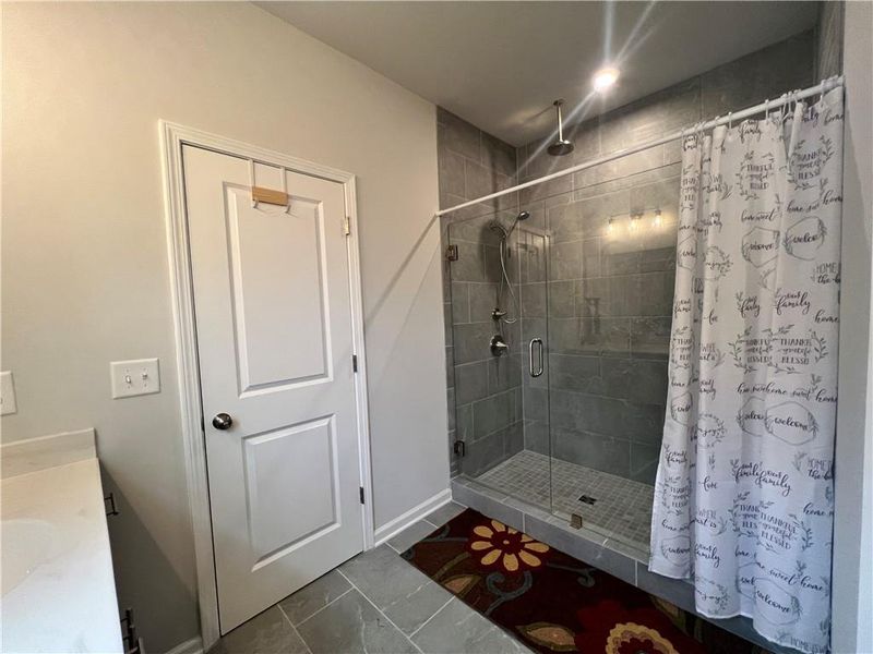 Furnished interior view inside a new home in , Buford (Image 15).