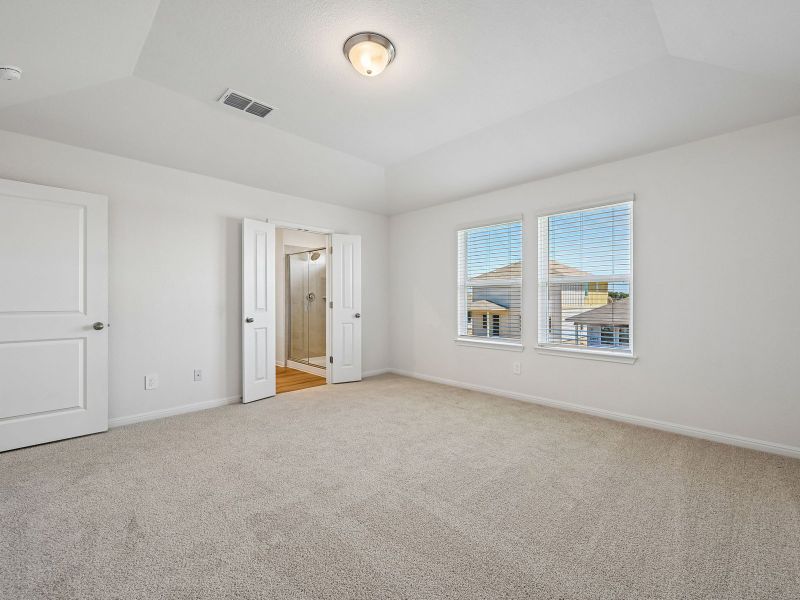 Spacious, unfurnished interior of a new home in Travena - Americana Collection, Georgetown (Image 10).