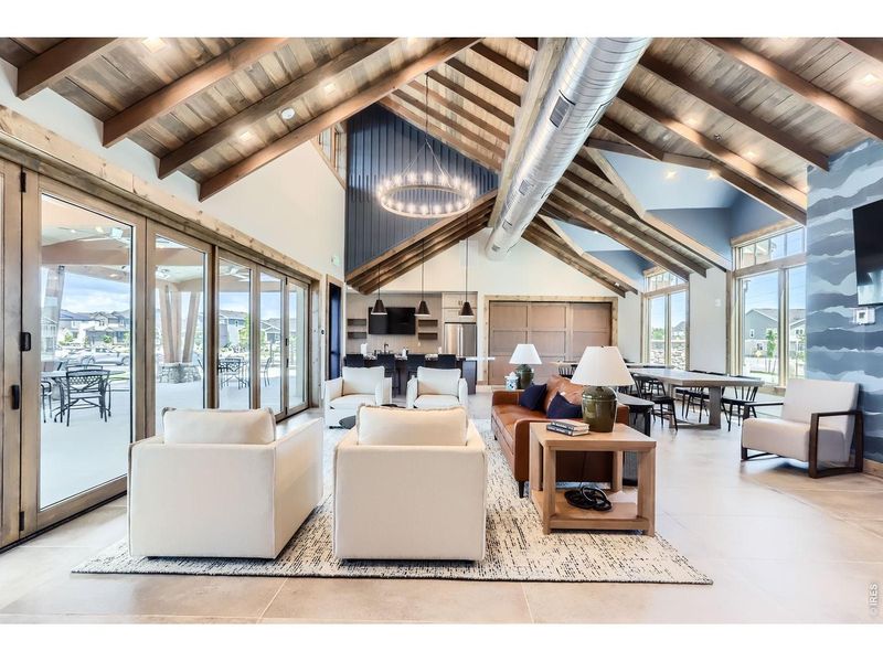 Community amenities in Mountain Brook, Longmont (Image 24).