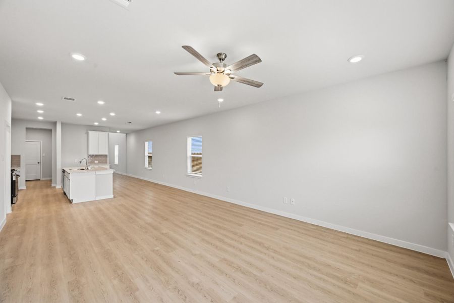 Spacious, unfurnished interior of a new home in Maple Woods, Hockley (Image 18).