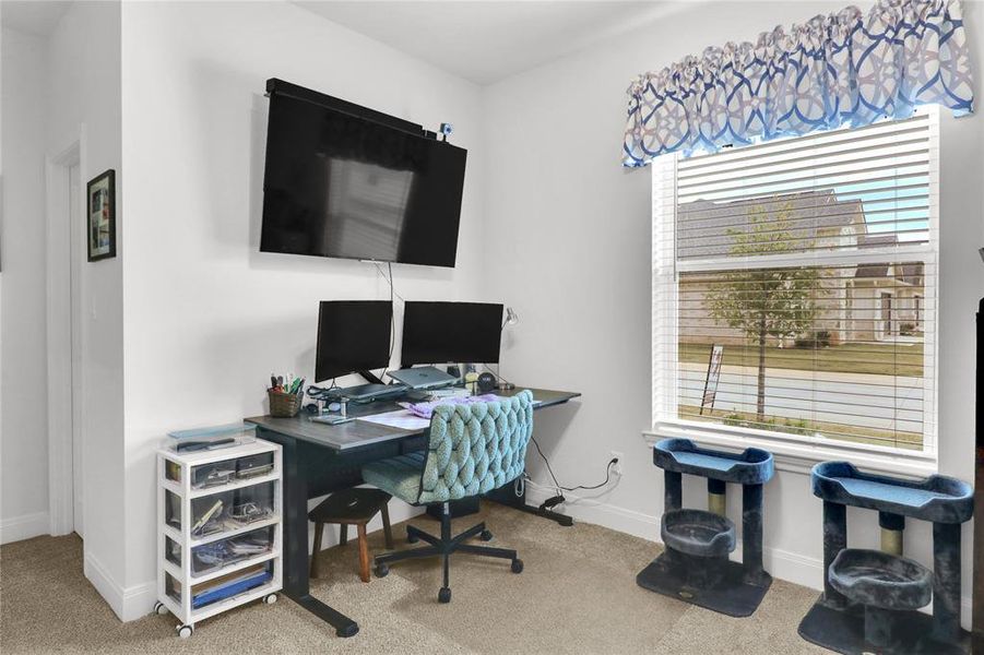 Furnished interior view inside a new home in , Tyler (Image 23).