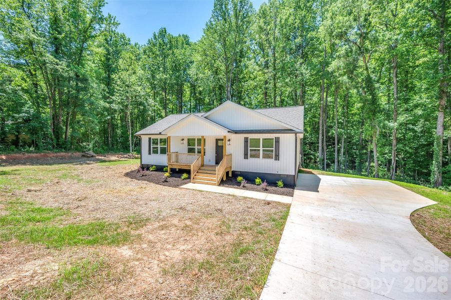 Image 32 of a home in .