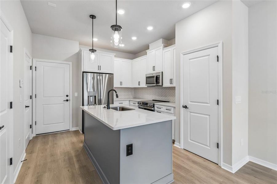 Furnished interior view inside a new home in , Orlando (Image 3).