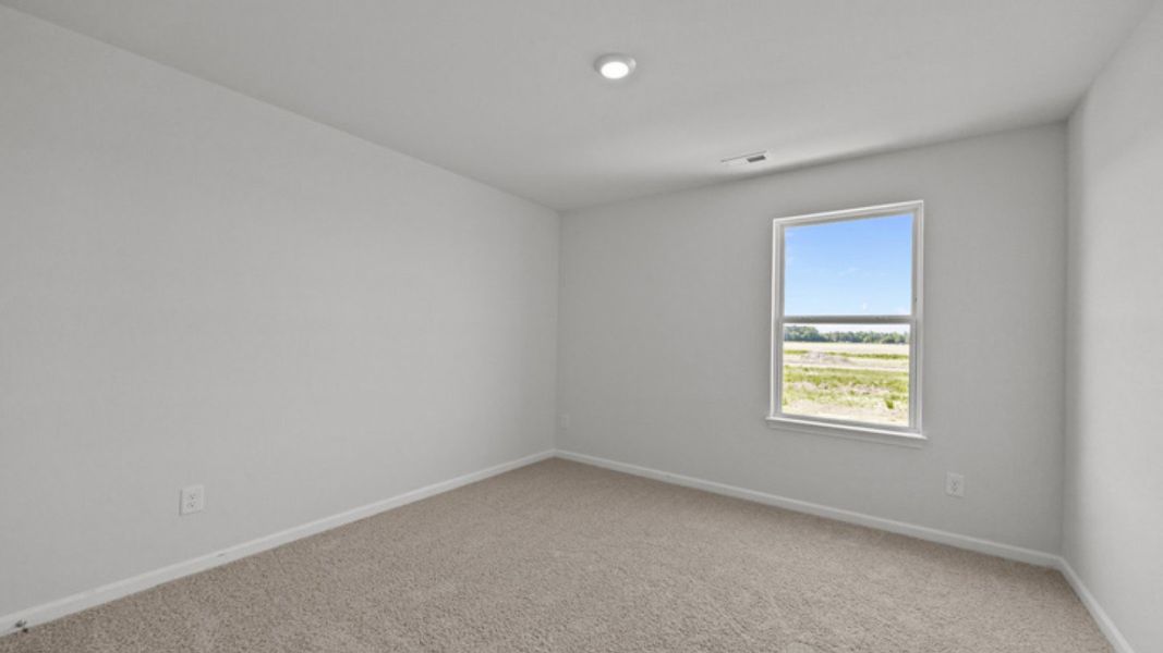 Spacious, unfurnished interior of a new home in Villa Grande, Winterville (Image 27).