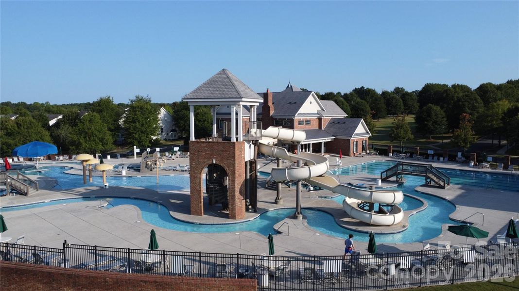 Community amenities in Massey, Fort Mill (Image 38).