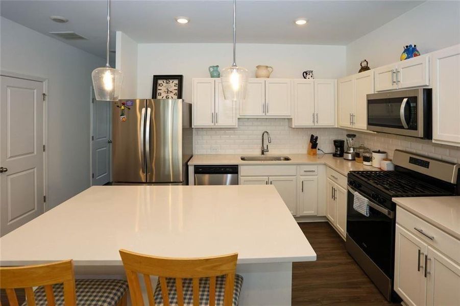 Furnished interior view inside a new home in Laurelwood, Douglasville (Image 47).