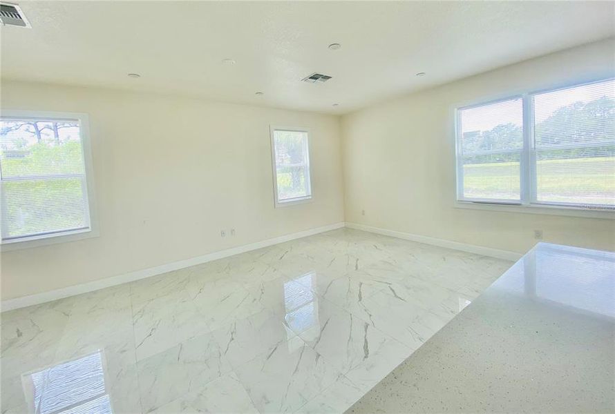 Image 13 of a home in .