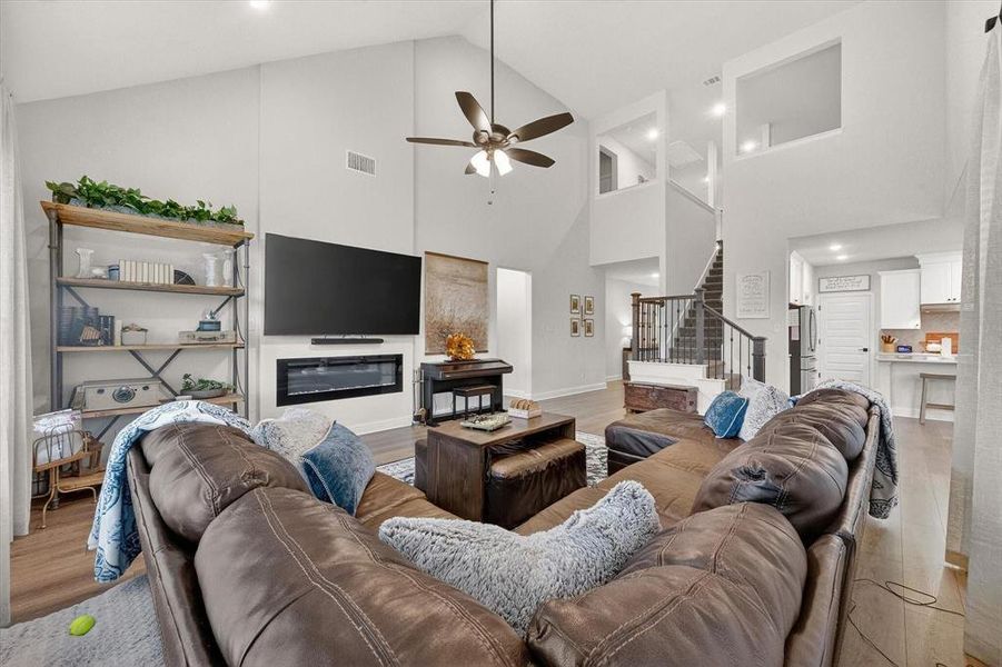 Furnished interior view inside a new home in Oaks of North Grove, Waxahachie (Image 13).