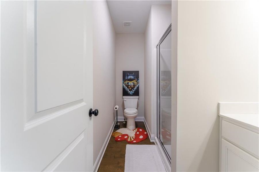 Furnished interior view inside a new home in Edenglen, Buford (Image 8).