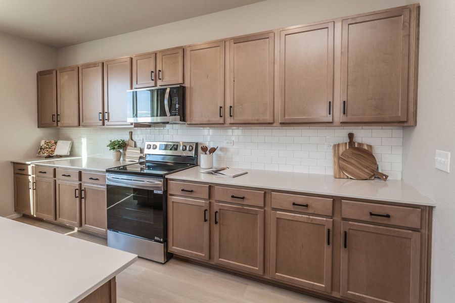 Representative furnished interior of a home built from the Clemens by Hartford Homes in Bloom, Fort Collins (Image 21).