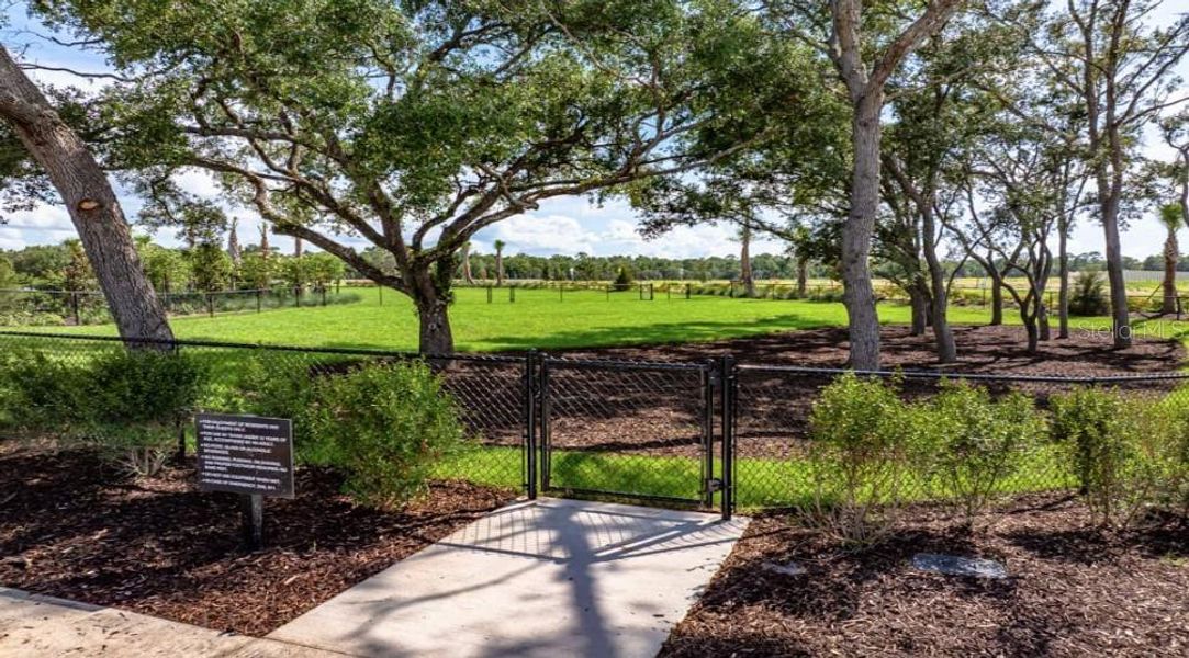 Natural landscape and outdoor views near Palm Wind in Hudson (Image 26).