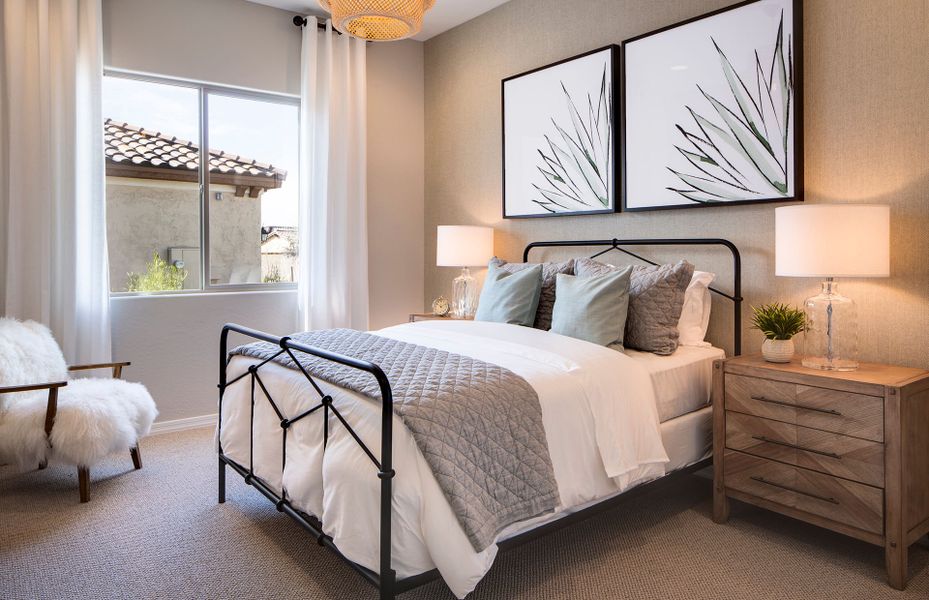 Representative furnished interior of a home built from the Journey Final Opportunity by Del Webb in Sun City Anthem at Merrill Ranch, Florence (Image 14).