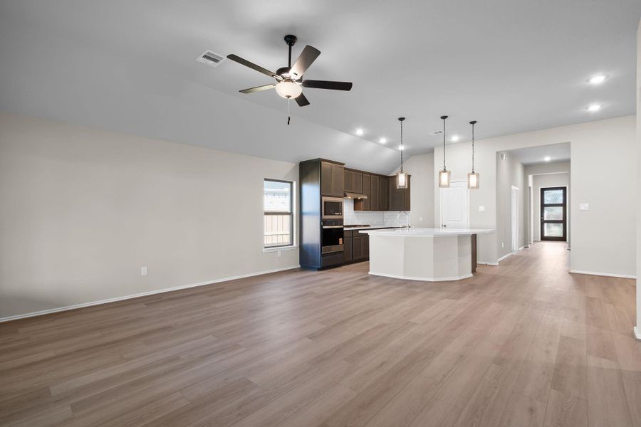 Spacious, unfurnished interior of a new home in Dunham Pointe 50', Cypress (Image 15).