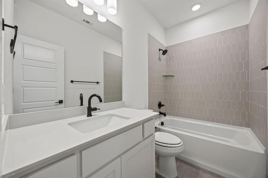 Furnished interior view inside a new home in Harper Estates, Celina (Image 17).