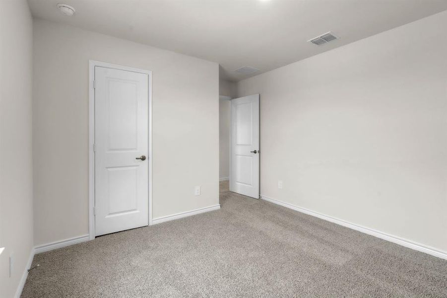 Spacious, unfurnished interior of a new home in The Landing at Hidden Lakes, McKinney (Image 29). Spacious, unfurnished interior of a new home in The Landing at Hidden Lakes, McKinney (Image 29).