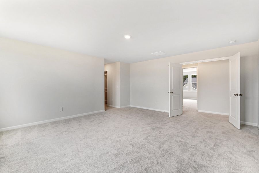 Spacious, unfurnished interior of a new home in , Summerville (Image 21). Spacious, unfurnished interior of a new home in , Summerville (Image 21).