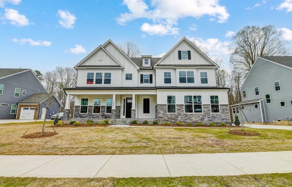 Representative exterior photo of a completed home built from the Waverly by Eastwood Homes in High Springs, Clayton, NC (Image 2).