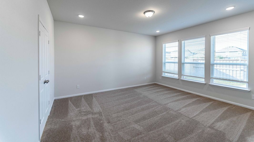 Spacious, unfurnished interior of a new home in Sunfield, Buda (Image 22). Spacious, unfurnished interior of a new home in Sunfield, Buda (Image 22).