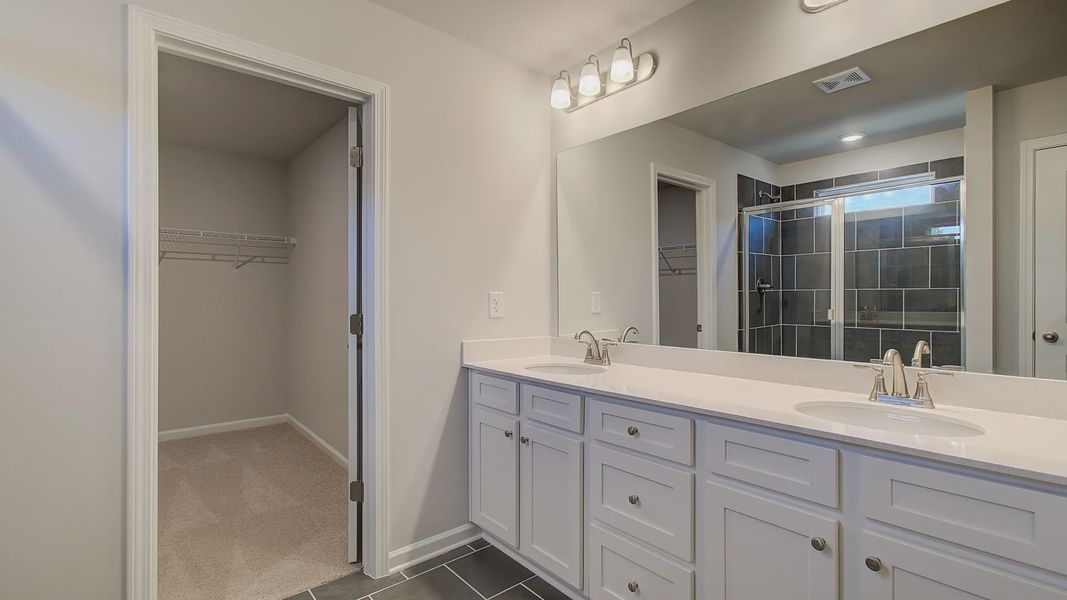Representative furnished interior of a home built from the Ridgewood by DRB Homes in Kingston, Locust Grove (Image 28). Representative furnished interior of a home built from the Ridgewood by DRB Homes in Kingston, Locust Grove (Image 28).