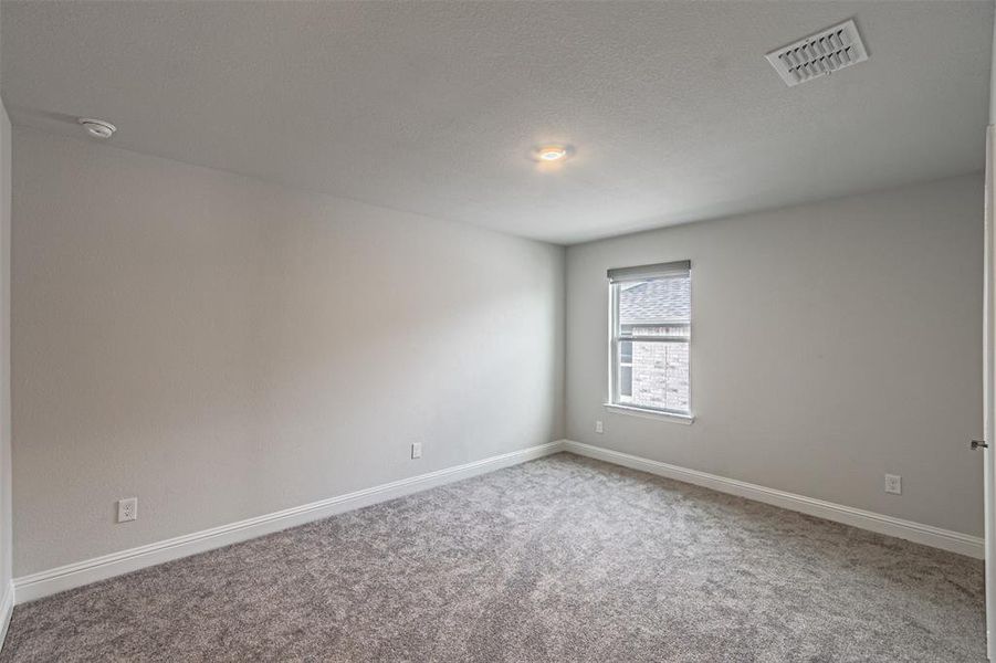 Spacious, unfurnished interior of a new home in Stoneridge, Melissa (Image 24).