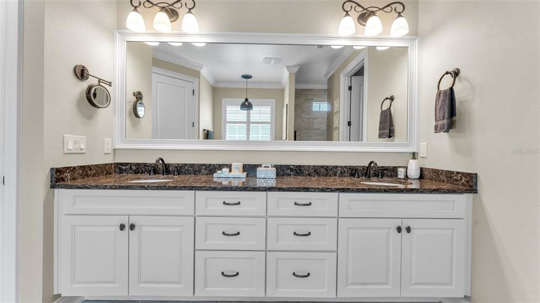 Close-up of interior finishes inside a home in , Lakeland (Image 21). Close-up of interior finishes inside a home in , Lakeland (Image 21).