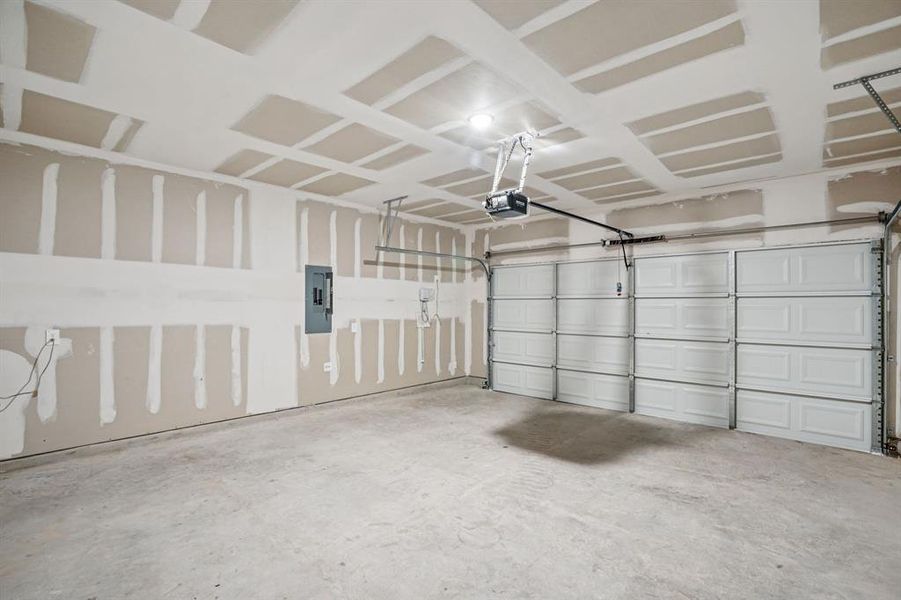 Photo is not of the actual home, but is an inspirational photo of builder’s model home and may depict options, furnishings, and/or decorator features that are not included. Photo is not of the actual home, but is an inspirational photo of builder’s model home and may depict options, furnishings, and/or decorator features that are not included.