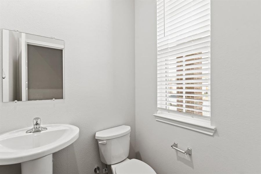 Furnished interior view inside a new home in Retreat at Fossil Creek, Fort Worth (Image 10).