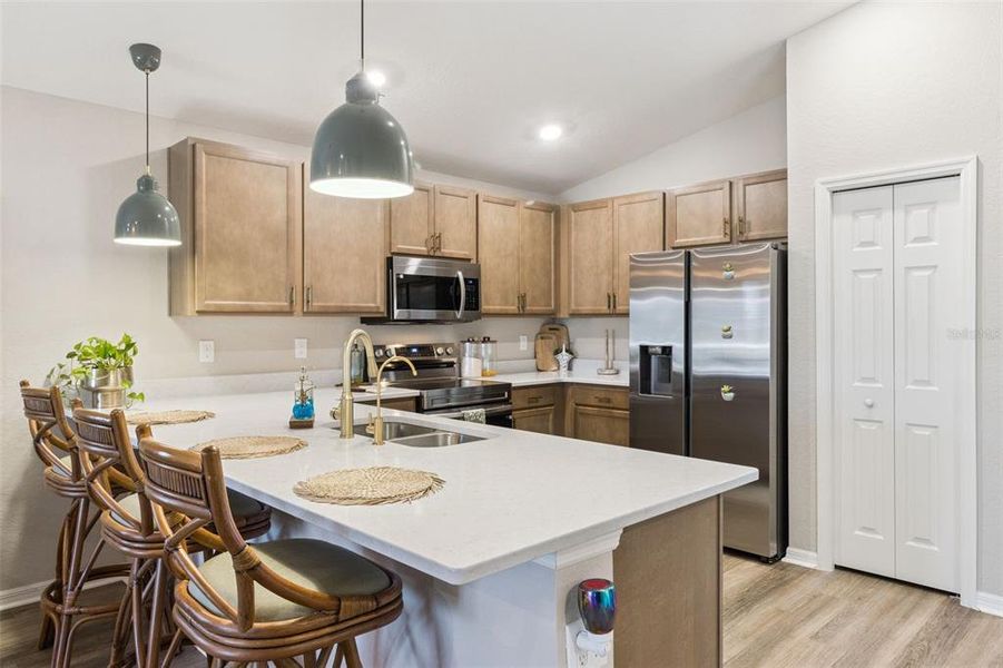 Furnished interior view inside a new home in Bradbury Creek, Haines City (Image 5).