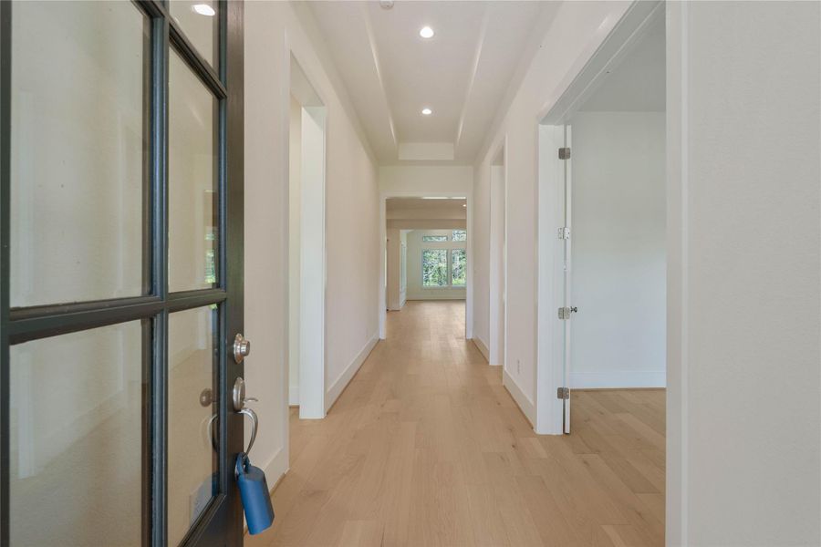 Spacious, unfurnished interior of a new home in Chapel Bend, Montgomery (Image 29).