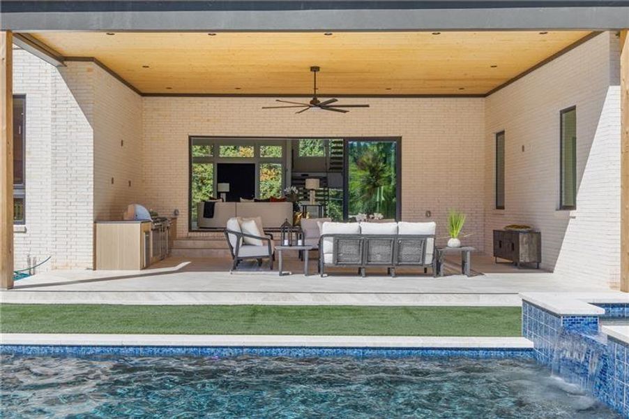 Exterior details and patio area of a home in , Atlanta (Image 30).