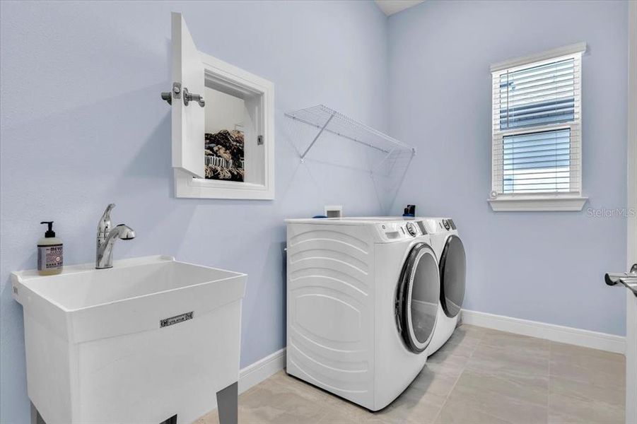 Furnished interior view inside a new home in , Parrish (Image 6).