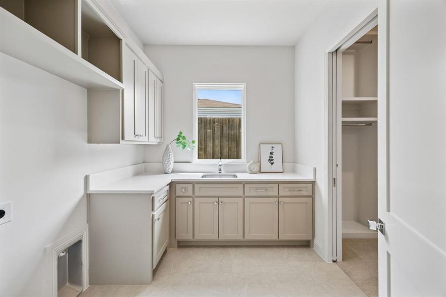 Furnished interior view inside a new home in , Dallas (Image 31). Furnished interior view inside a new home in , Dallas (Image 31).