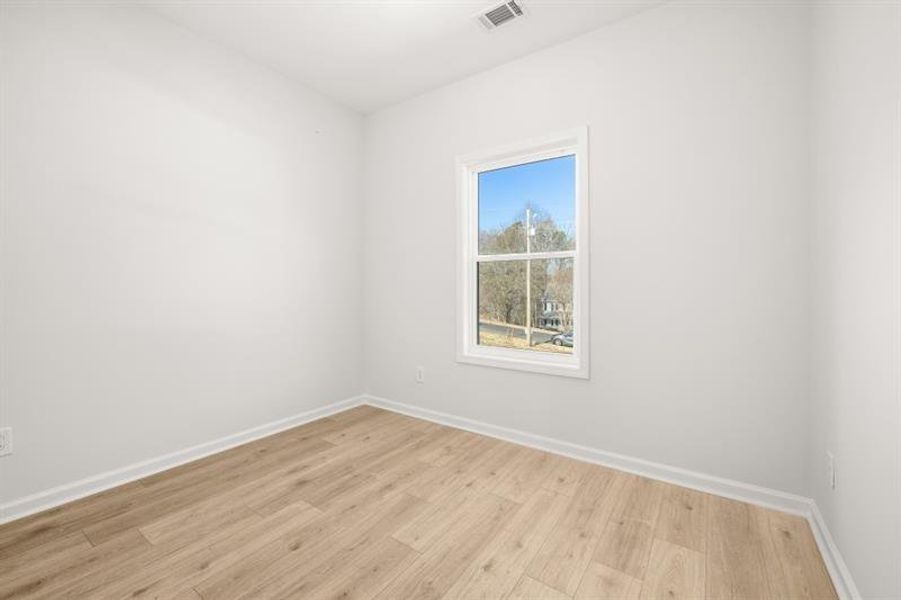 Spacious, unfurnished interior of a new home in , Snellville (Image 46).