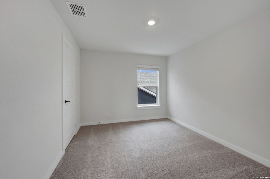 Spacious, unfurnished interior of a new home in Mayfair - Select Garden Series, New Braunfels (Image 32).