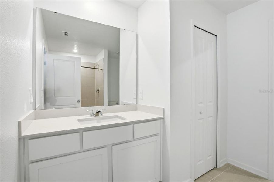 Furnished interior view inside a new home in , Lake Wales (Image 16). Furnished interior view inside a new home in , Lake Wales (Image 16).