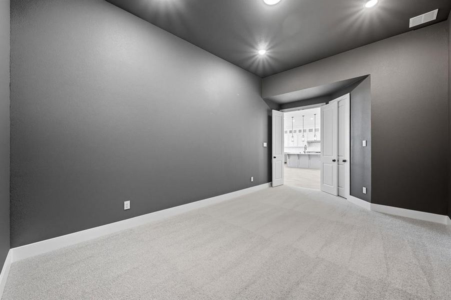 Entertainment Room Entertainment Room