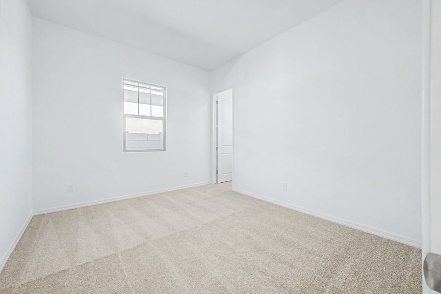 Spacious, unfurnished interior of a new home in Empire Pointe, Queen Creek (Image 17).