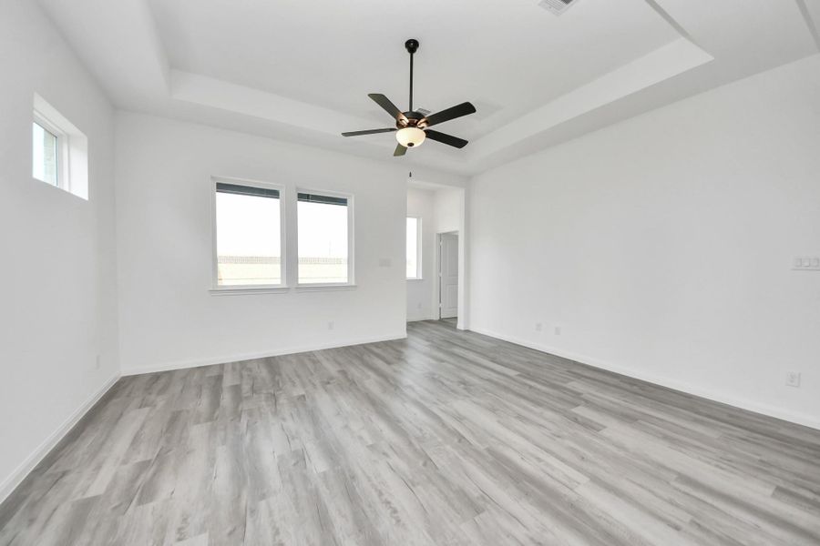 Spacious, unfurnished interior of a new home in 50' Traditional Homes at Elyson, Katy (Image 25).