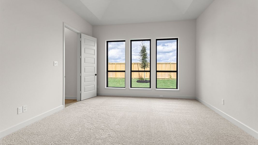 Spacious, unfurnished interior of a new home in Meridiana, Manvel (Image 14).