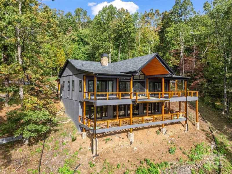 Image 38 of a home in .